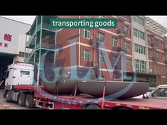 حمل بشقاب‌های غذا